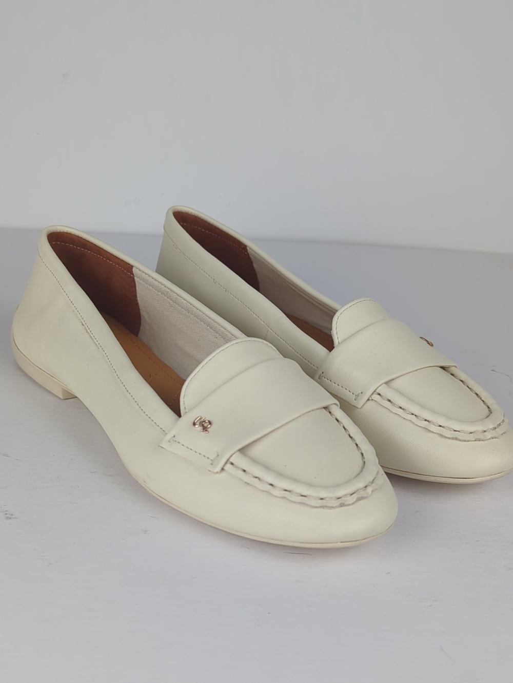 FRANCO SARTO Off White Faris Loafers Penny Strap Ballet Size 7.5